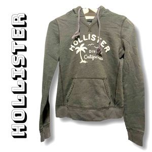 Woman’s Small Hollister pull over hoodie